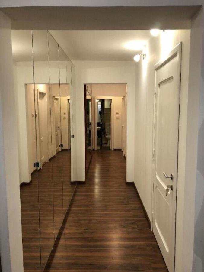 Majestic Luxury Apartment Close To Presidential Palace บูคาเรสต์ ภายนอก รูปภาพ